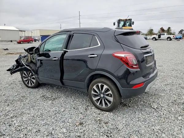 KL4CJESM5MB373885 2021 BUICK ENCORE - Image 2