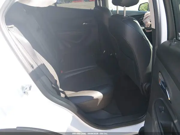 KL4CJESM5NB509434 2022 BUICK ENCORE - Image 8