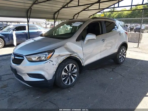 KL4CJESM5NB520918 2022 BUICK ENCORE - Image 2