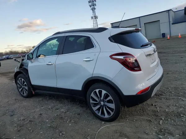 KL4CJESM5NB528999 2022 BUICK ENCORE - Image 2