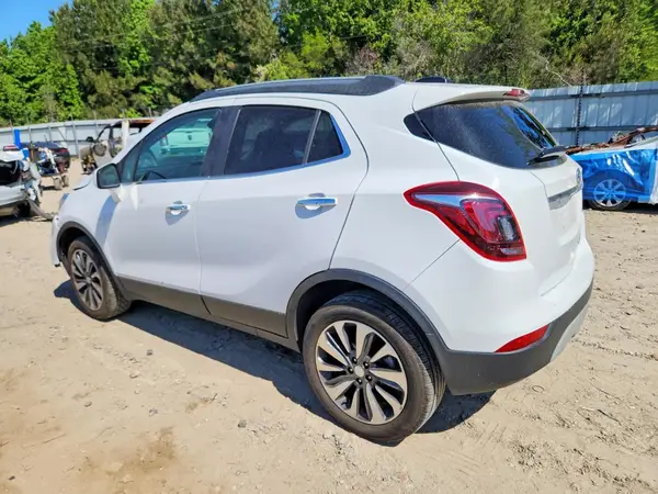 KL4CJESM5NB553790 2022 BUICK ENCORE - Image 2