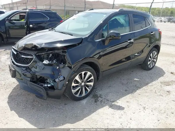 KL4CJESM5NB556897 2022 BUICK ENCORE - Image 2