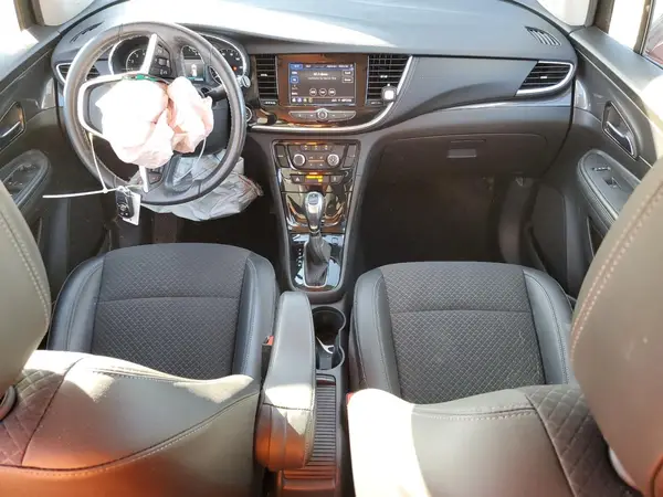 KL4CJESM5NB558830 2022 BUICK ENCORE - Image 8