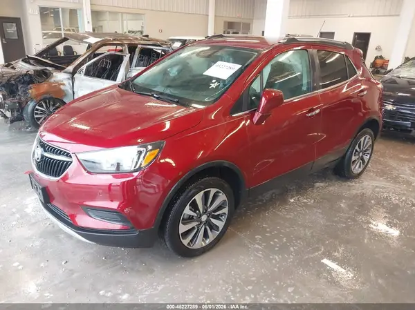 KL4CJESM5NB560996 2022 BUICK ENCORE - Image 2