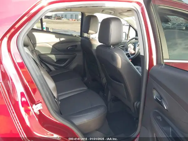 KL4CJESM5NB568659 2022 BUICK ENCORE - Image 8