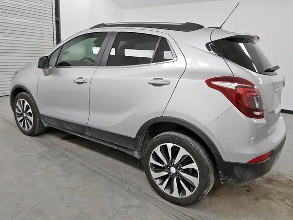 KL4CJESM6MB361938 2021 BUICK ENCORE - Image 2