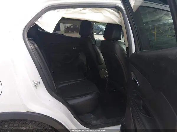KL4CJESM6MB365116 2021 BUICK ENCORE - Image 8