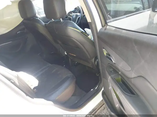 KL4CJESM6MB371840 2021 BUICK ENCORE - Image 8