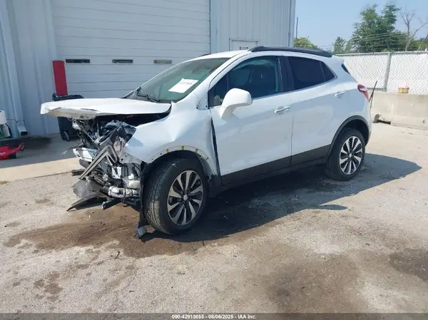 KL4CJESM6MB372762 2021 BUICK ENCORE - Image 2
