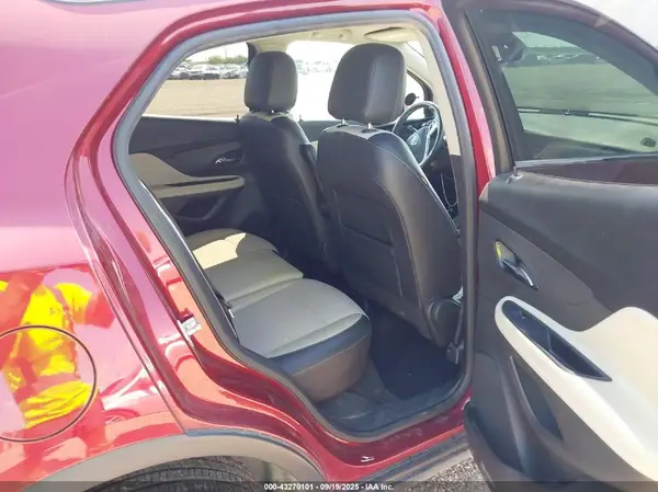 KL4CJESM6NB542152 2022 BUICK ENCORE - Image 8