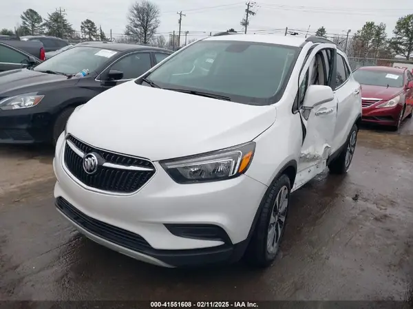 KL4CJESM6NB553328 2022 BUICK ENCORE - Image 2