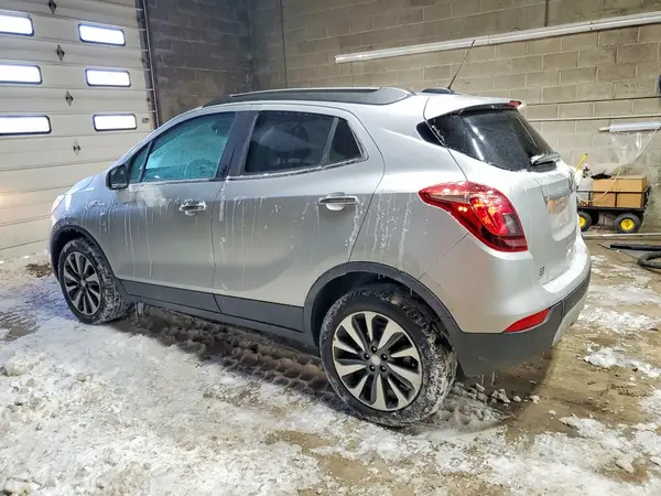 KL4CJESM6NB554771 2022 BUICK ENCORE - Image 2