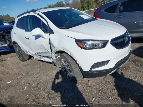 KL4CJESM6NB555838 2022 BUICK ENCORE - Image 1