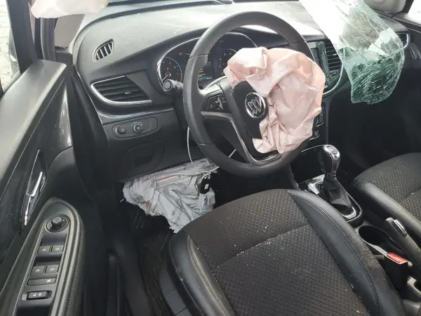 KL4CJESM6NB561106 2022 BUICK ENCORE - Image 8