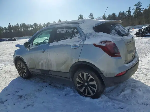 KL4CJESM7NB504865 2022 BUICK ENCORE - Image 2