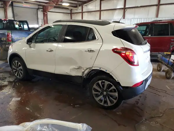 KL4CJESM7NB507636 2022 BUICK ENCORE - Image 2