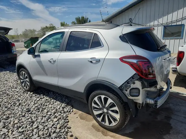 KL4CJESM7NB521892 2022 BUICK ENCORE - Image 2