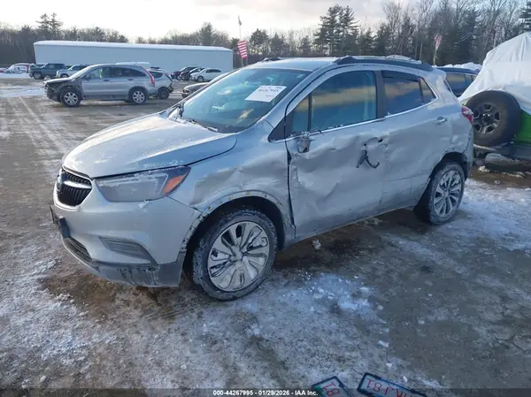 KL4CJESM7NB535825 2022 BUICK ENCORE - Image 2