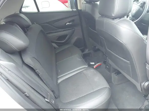 KL4CJESM7NB541205 2022 BUICK ENCORE - Image 8