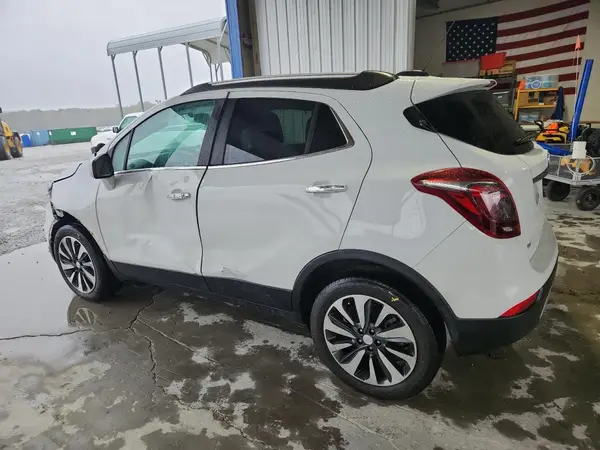 KL4CJESM8MB365098 2021 BUICK ENCORE - Image 2