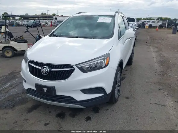 KL4CJESM8MB371869 2021 BUICK ENCORE - Image 2