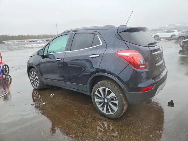 KL4CJESM8MB374397 2021 BUICK ENCORE - Image 2