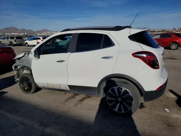 KL4CJESM8MB375078 2021 BUICK ENCORE - Image 2
