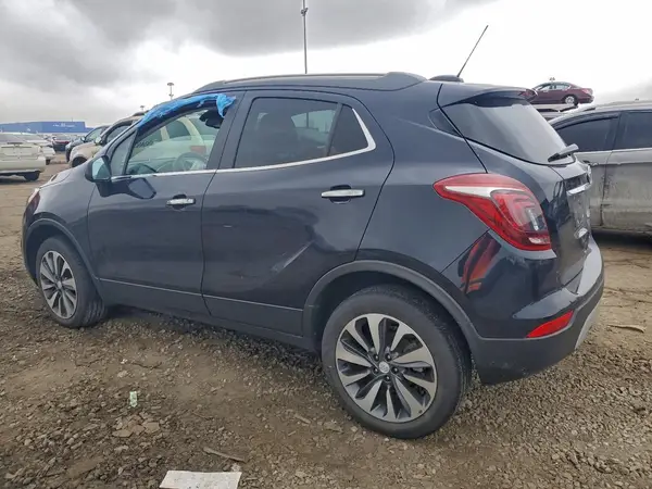 KL4CJESM8NB525045 2022 BUICK ENCORE - Image 2