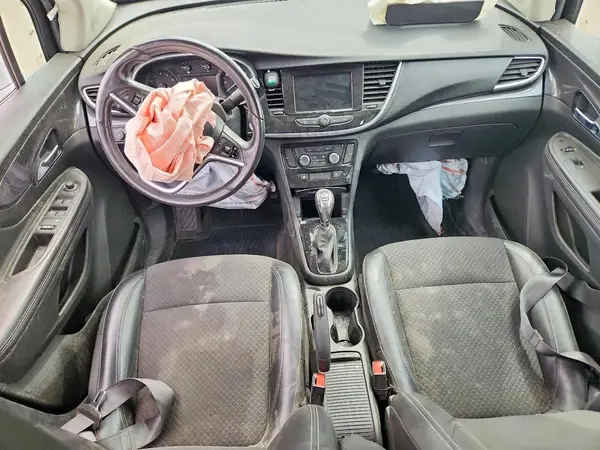 KL4CJESM8NB561897 2022 BUICK ENCORE - Image 8