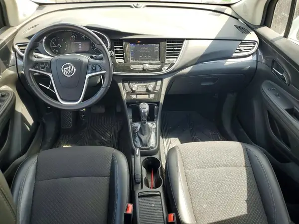 KL4CJESM8NB562001 2022 BUICK ENCORE - Image 8
