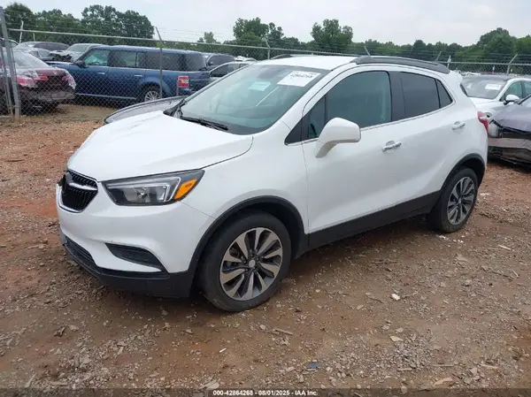 KL4CJESM8NB566825 2022 BUICK ENCORE - Image 2