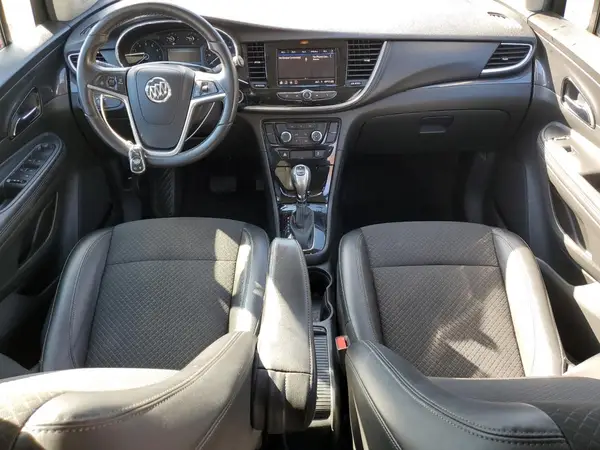 KL4CJESM8NB568803 2022 BUICK ENCORE - Image 8