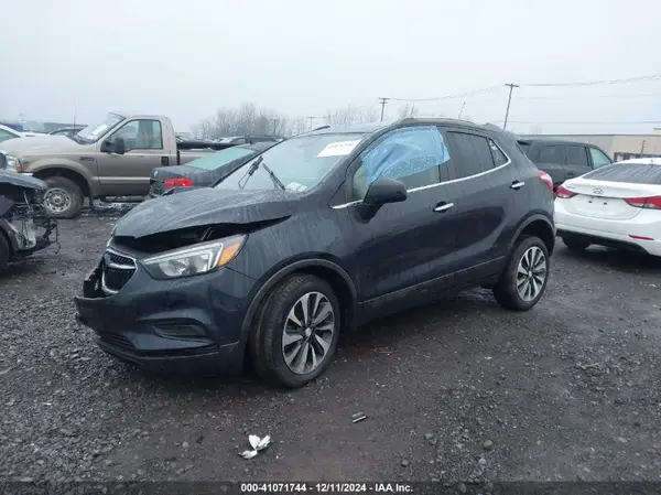 KL4CJESM9NB500610 2022 BUICK ENCORE - Image 2
