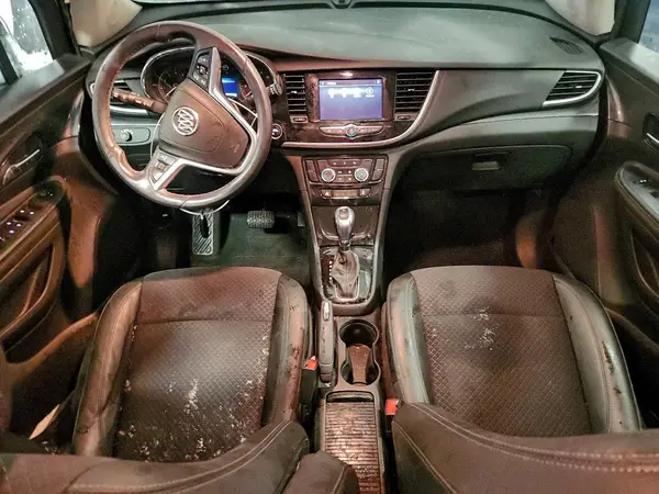 KL4CJESM9NB519190 2022 BUICK ENCORE - Image 8