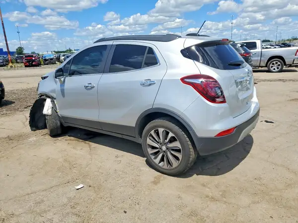 KL4CJESM9NB537639 2022 BUICK ENCORE - Image 2