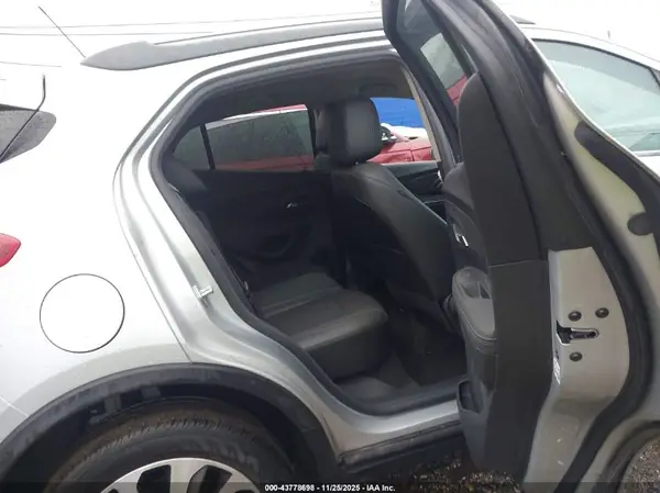 KL4CJESM9NB538869 2022 BUICK ENCORE - Image 8