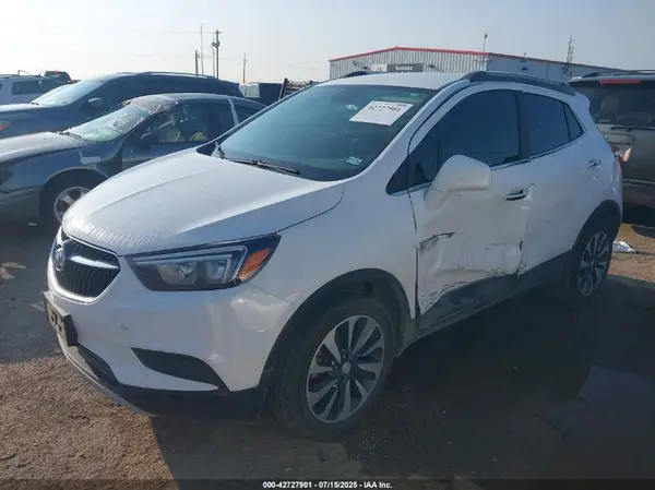 KL4CJESM9NB555798 2022 BUICK ENCORE - Image 2