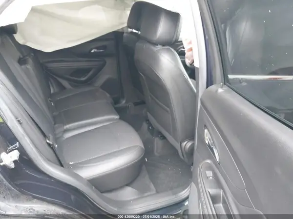 KL4CJESM9NB558703 2022 BUICK ENCORE - Image 8
