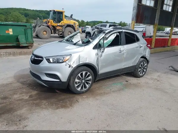 KL4CJESM9NB567093 2022 BUICK ENCORE - Image 2