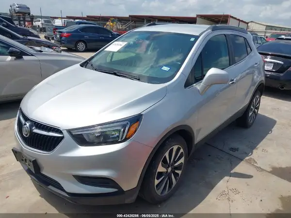 KL4CJESMXNB516931 2022 BUICK ENCORE - Image 2