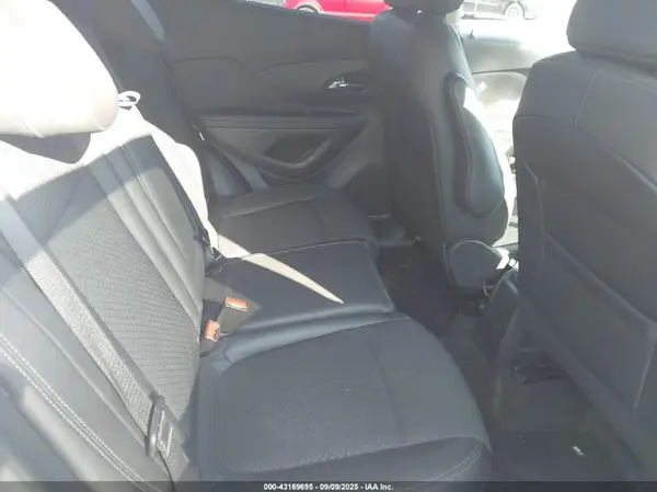 KL4CJESMXNB564381 2022 BUICK ENCORE - Image 8