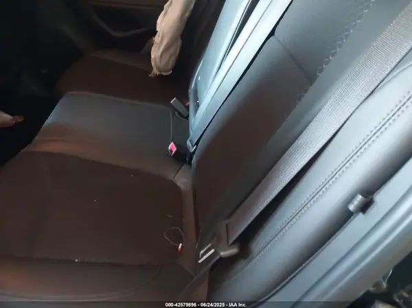KL4CJFSB0JB563500 2018 BUICK ENCORE - Image 8