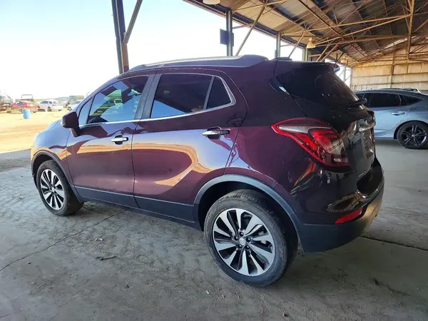 KL4CJFSB1JB556247 2018 BUICK ENCORE - Image 2