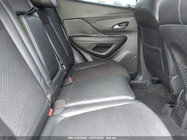 KL4CJFSB2JB713221 2018 BUICK ENCORE - Image 8