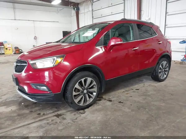 KL4CJFSB3JB699832 2018 BUICK ENCORE - Image 2
