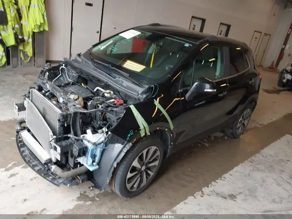 KL4CJFSB5JB563864 2018 BUICK ENCORE - Image 2