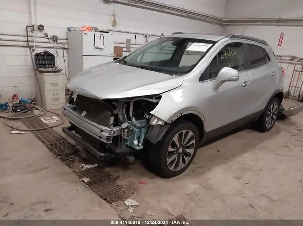 KL4CJFSB6HB081611 2017 BUICK ENCORE - Image 2