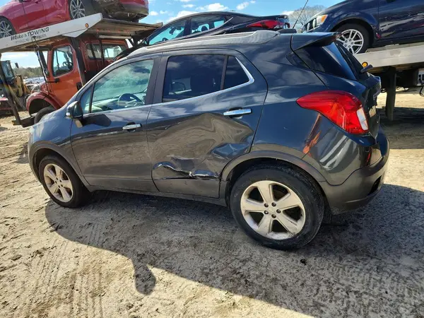 KL4CJFSB7GB558125 2016 BUICK ENCORE - Image 2