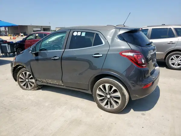 KL4CJFSB8HB009938 2017 BUICK ENCORE - Image 2