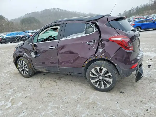 KL4CJFSB8JB540823 2018 BUICK ENCORE - Image 2